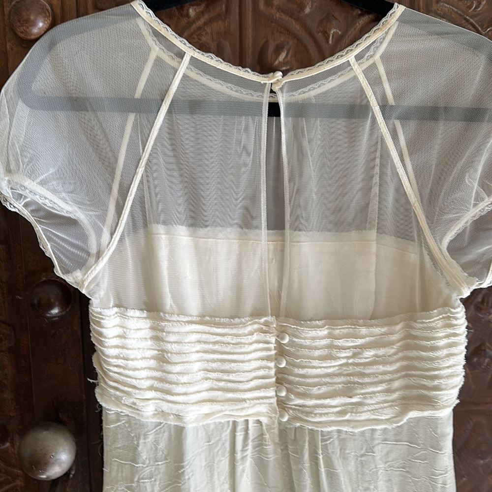 BCBG Maxaria ivory sheer ruffle blouse —medium - Picture 4 of 7